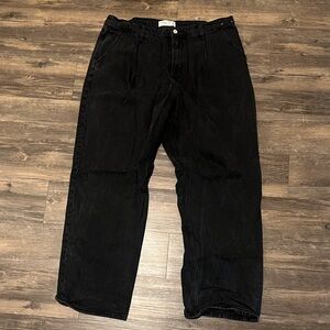 Abercrombie & Fitch Black Pleated Jeans